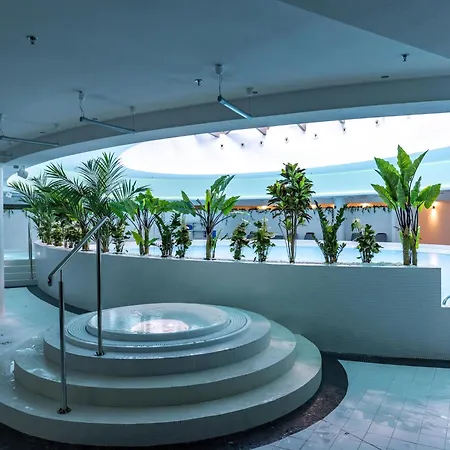 In With Pool And Terrace * Stettino